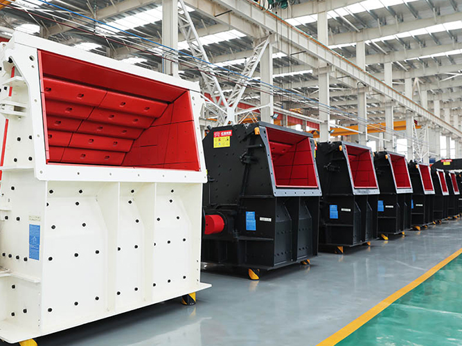 砂石骨料一般采用粗碎、中碎及細(xì)碎制砂三段破碎作業(yè)分別用哪些設(shè)備呢？